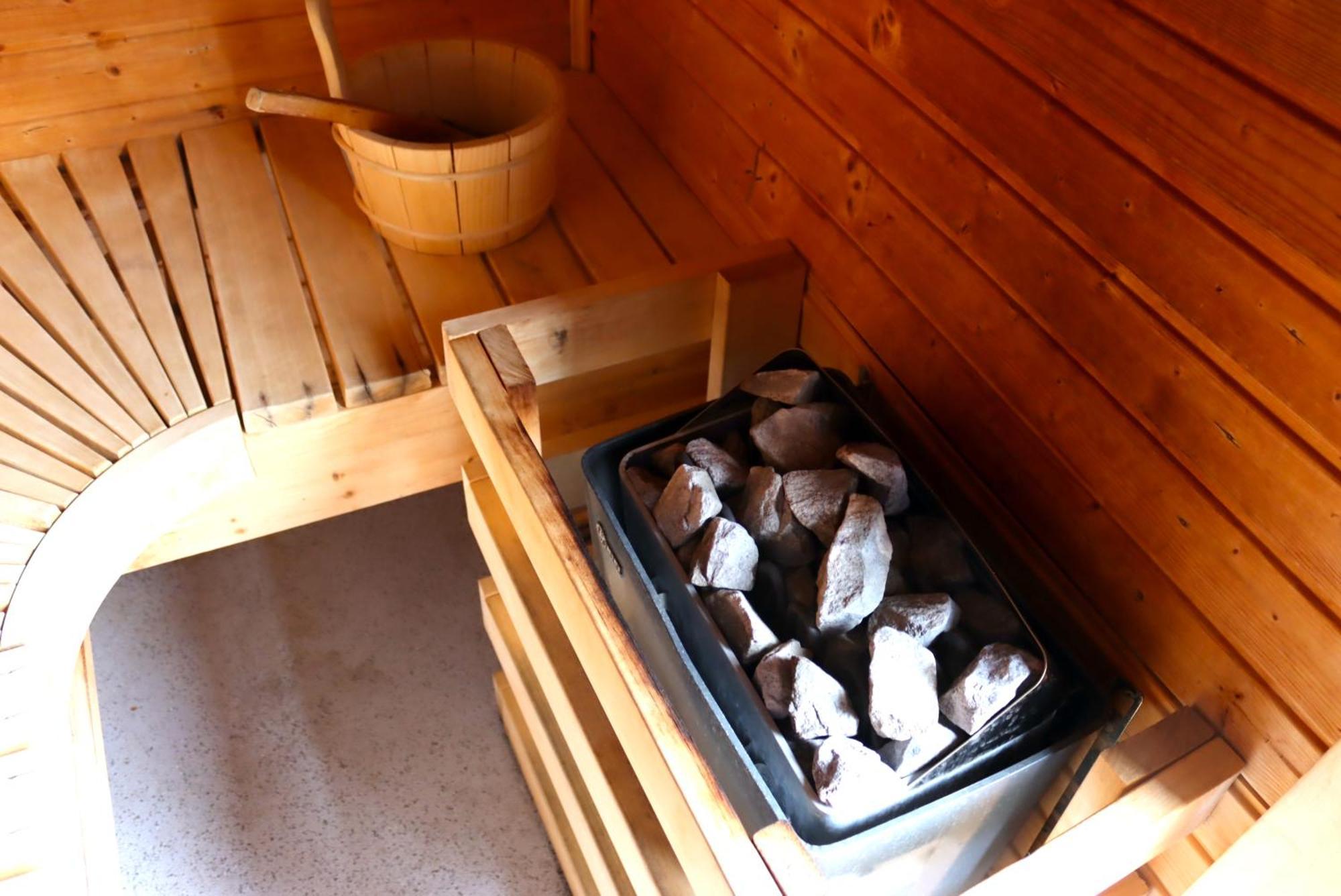 פרנדאון Four Corners Holiday Home Hot Tub & Sauna מראה חיצוני תמונה